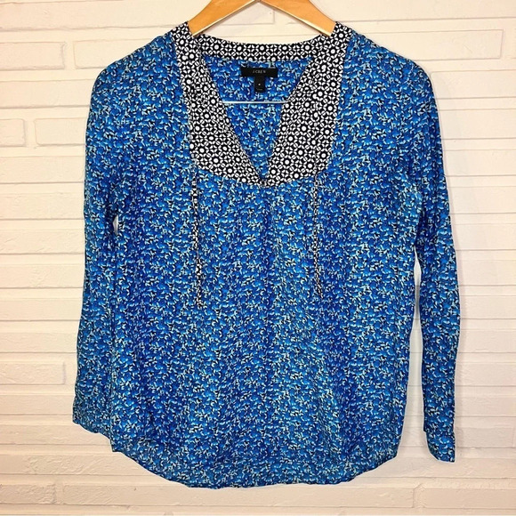 J. Crew Blue Floral Cotton and Silk Multi design Top, Women’s Size 4 - Picture 1 of 7